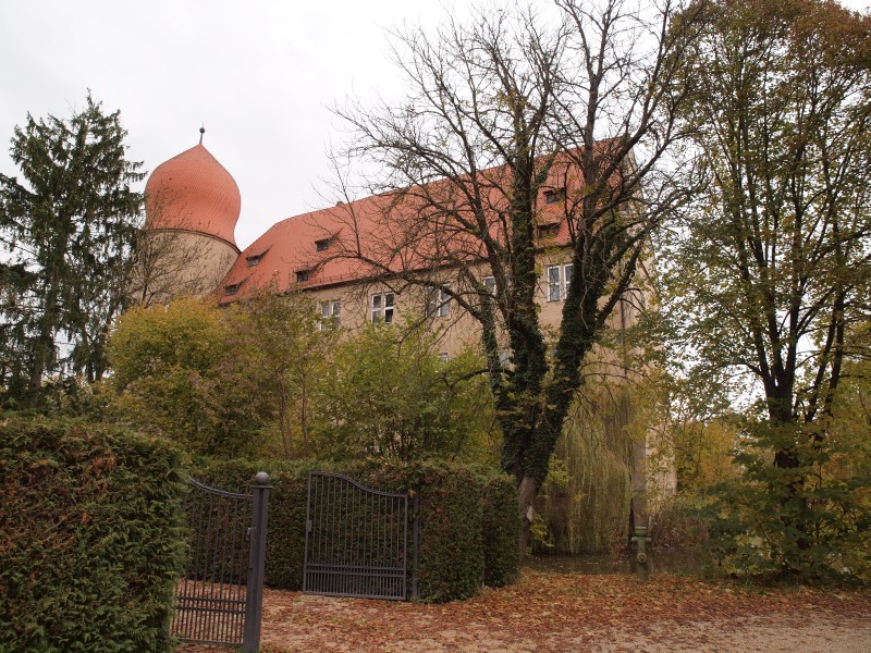 Schloss Neuhaus