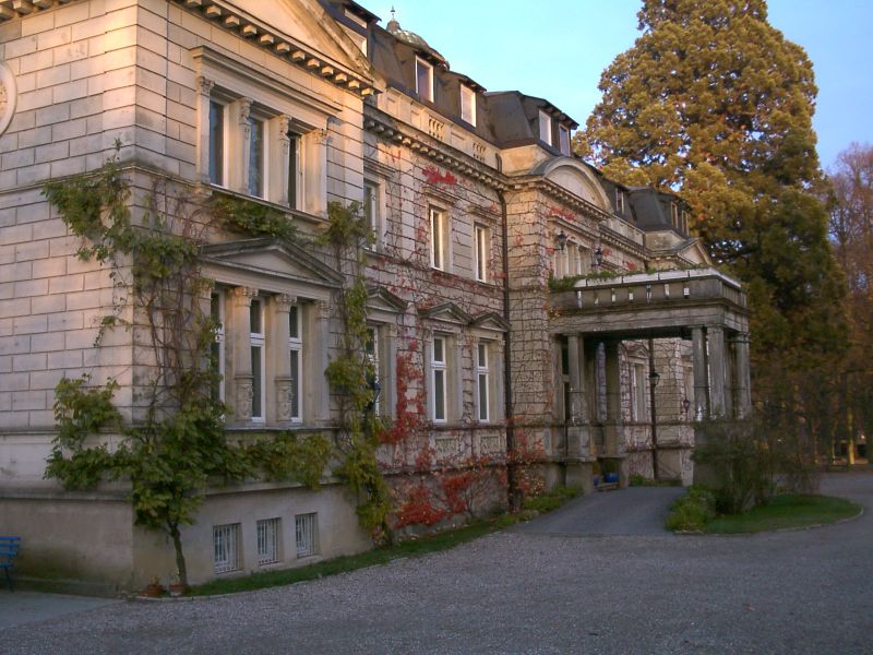 Schloss Kaarz