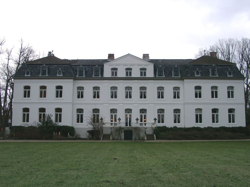 Schloss Weissenhaus